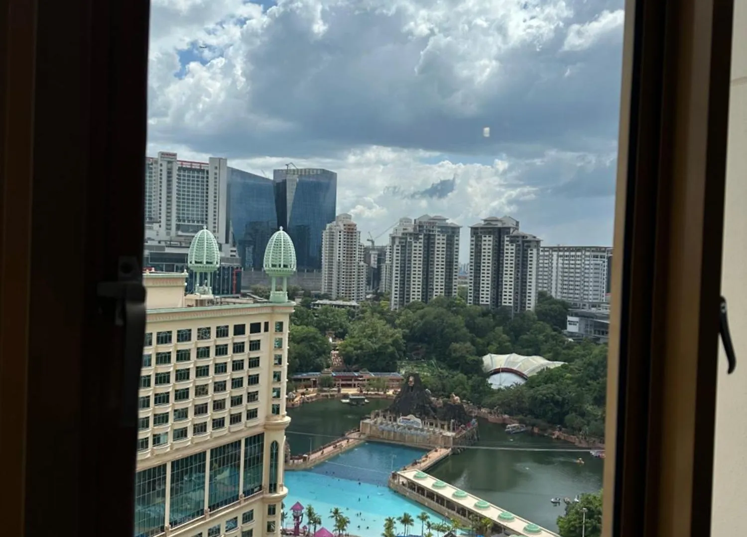 Sunway Luxury Resort Suites By Landmark @ Sunway Lagoon Petaling Jaya